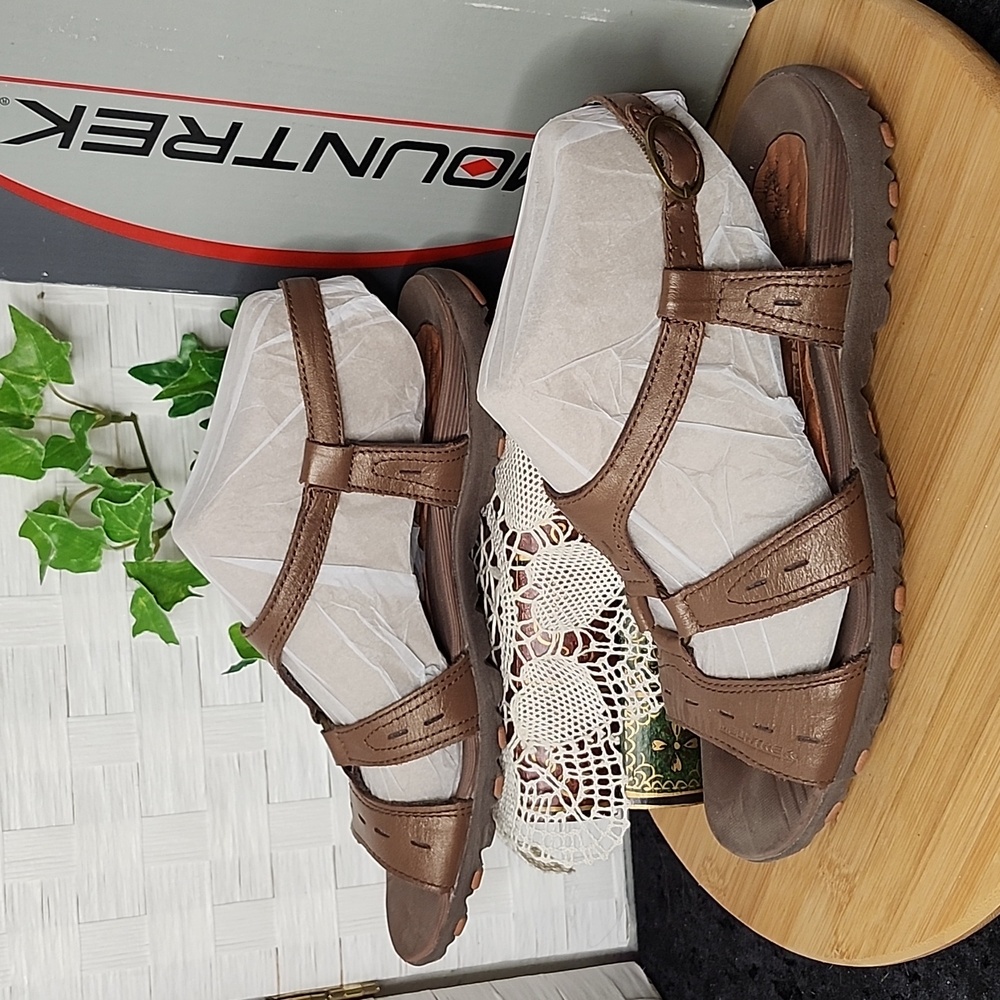 👉*MOUNTREK* "REMOTE DUNE" LEATHER SANDALS H8072 ~SLIP RESISTANT DESIGN ~SIZE 9 - Picture 3 of 14